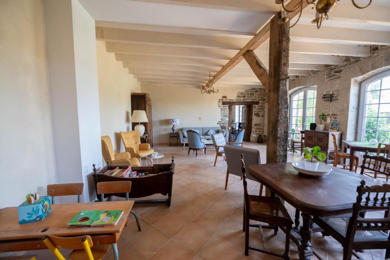 Ty Monde - Chambres D'Hotes En Finistere Poullaouen Dış mekan fotoğraf